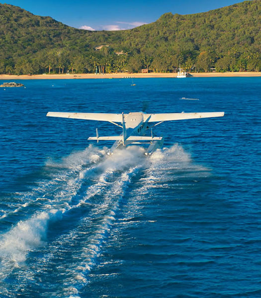 File:Great barrier Reef Tours 3394.jpg